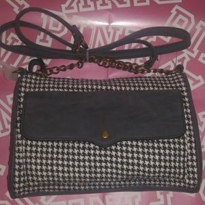 BRAND NEW LITTLE SHOULDER BAG PURSE